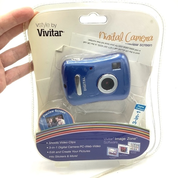 Vivitar VSTYLE Digital Camera with Preview Screen Shoots Video Clips NEW - Picture 3 of 5